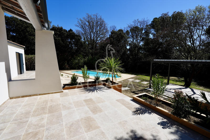 Maison - 163 m² - 6 pièces