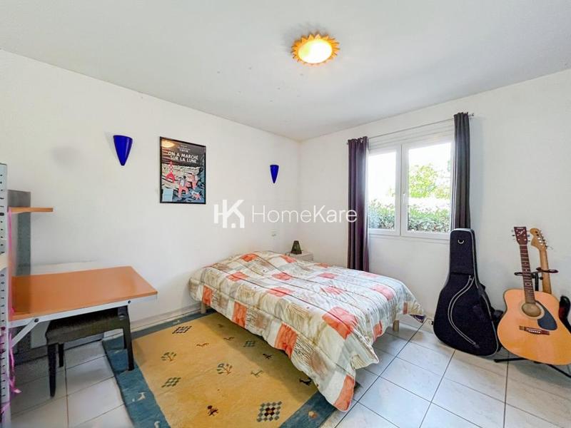 Maison - 200 m² - 6 pièces