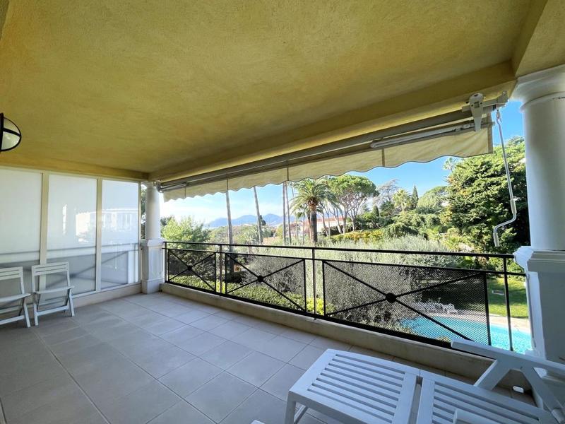 Appartement - 113 m² - 4 pièces