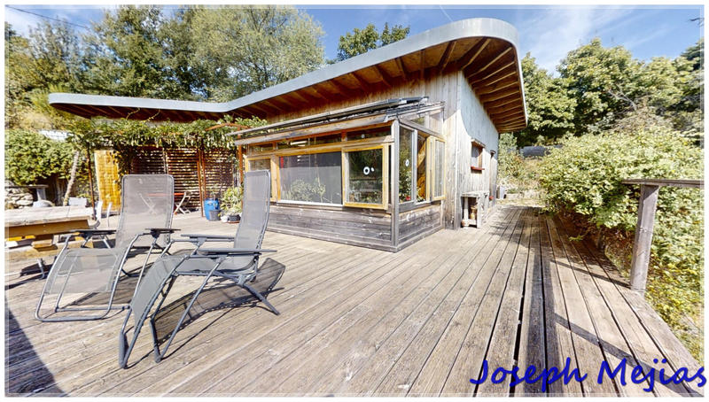 Maison - 144 m² - 7 pièces