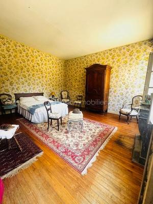 Maison en pierre - 162 m² - 6 pièces