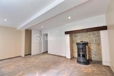 Maison en pierre - 133 m² - 5 pièces