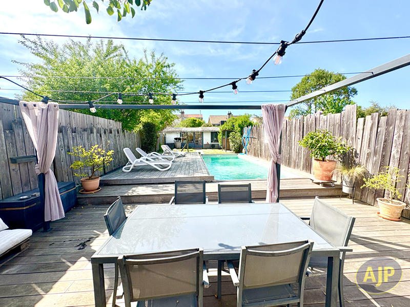 Maison - 110 m² - 5 pièces