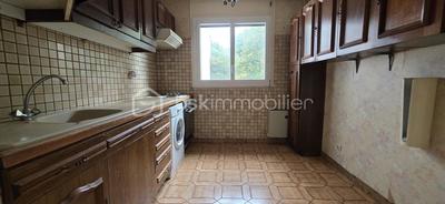 Appartement - 82 m² - 4 pièces