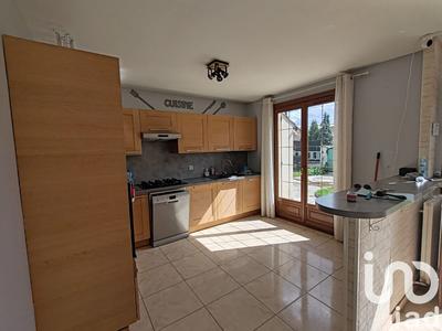 Maison - 82 m² - 4 pièces