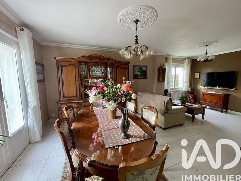 Maison - 100 m² - 6 pièces