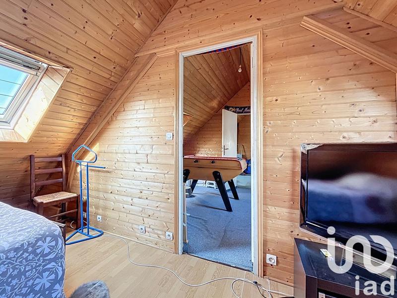 Maison - 93 m² - 5 pièces