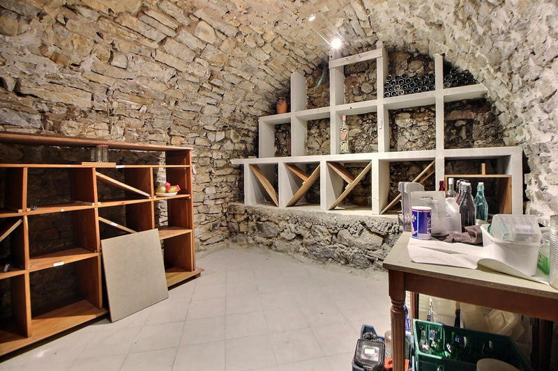 Maison - 277 m² - 14 pièces