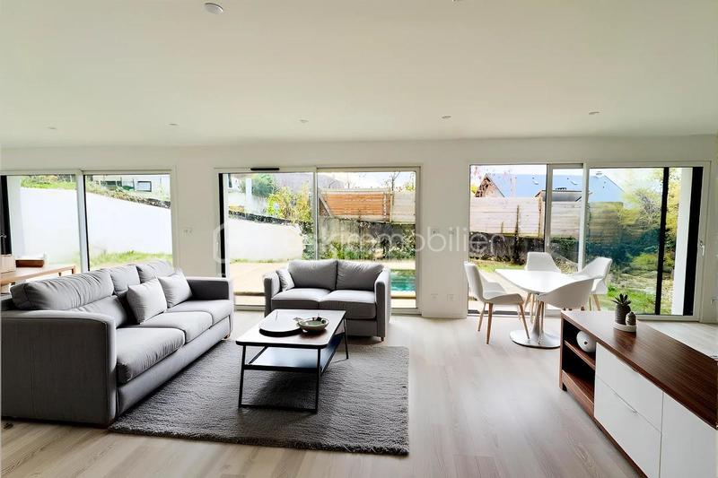 Maison - 123 m² - 4 pièces