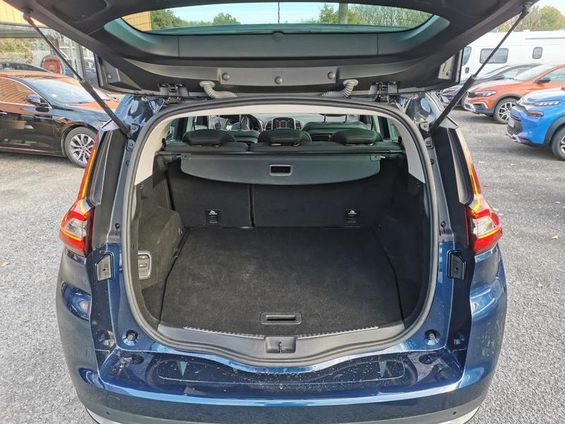 Renault Grand Scénic 1.7 DCi 150 ch Initiale Paris 5p