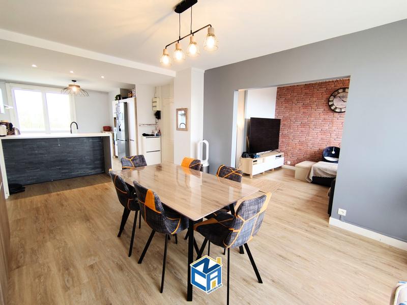 Appartement - 89 m² - 5 pièces