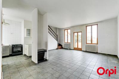 Maison ancienne - 111 m² - 5 pièces