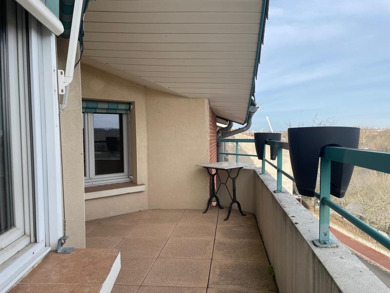 Appartement - 89 m² - 3 pièces