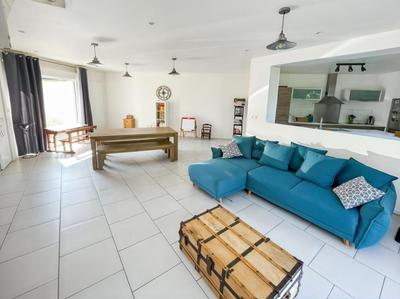 Maison - 146 m² - 5 pièces