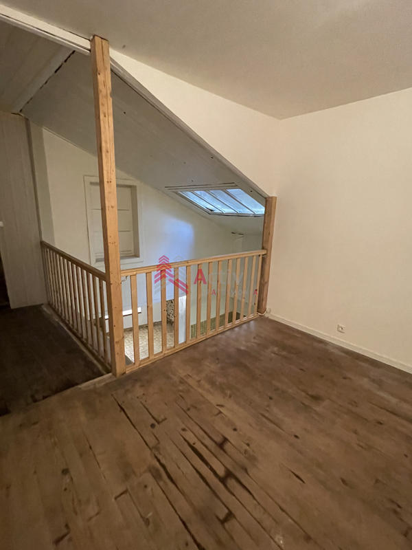 Immeuble - 223 m² - 10 pièces