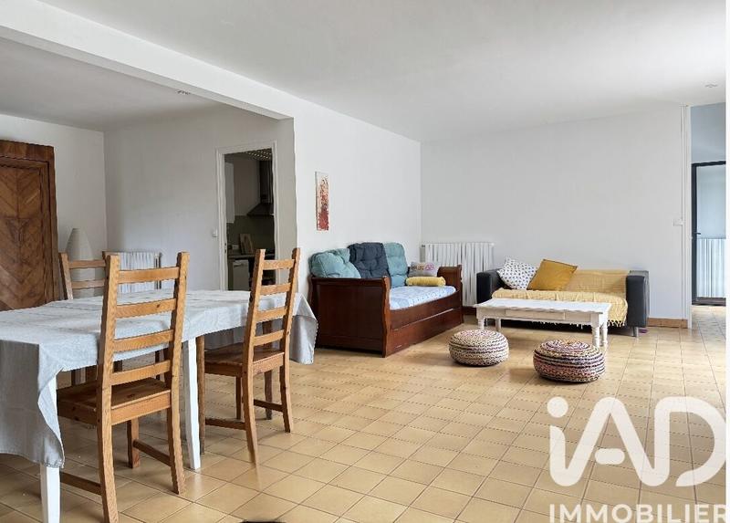 Maison - 195 m² - 6 pièces