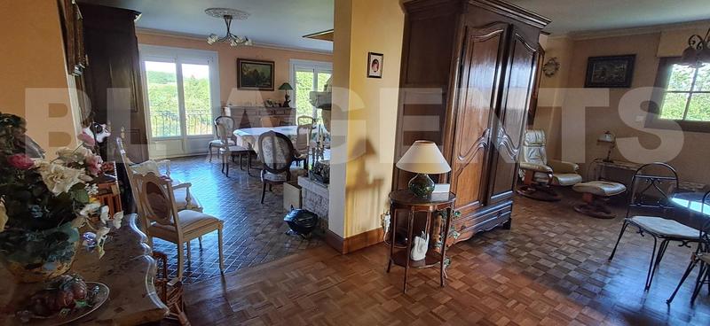 Maison - 150 m² - 7 pièces