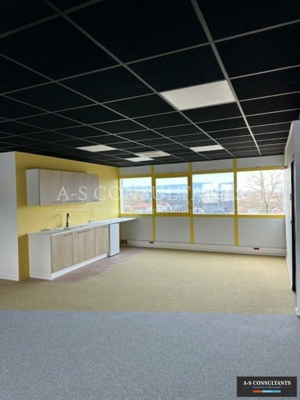 Bureau - 184 m²