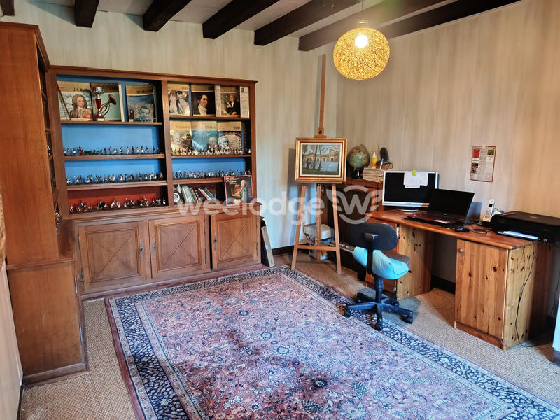 Maison - 239 m² - 10 pièces