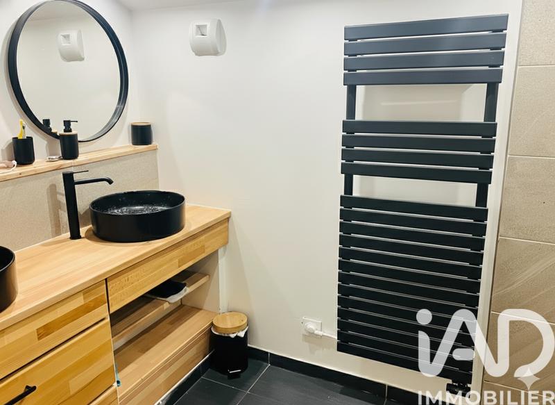 Maison de ville - 94 m² - 5 pièces