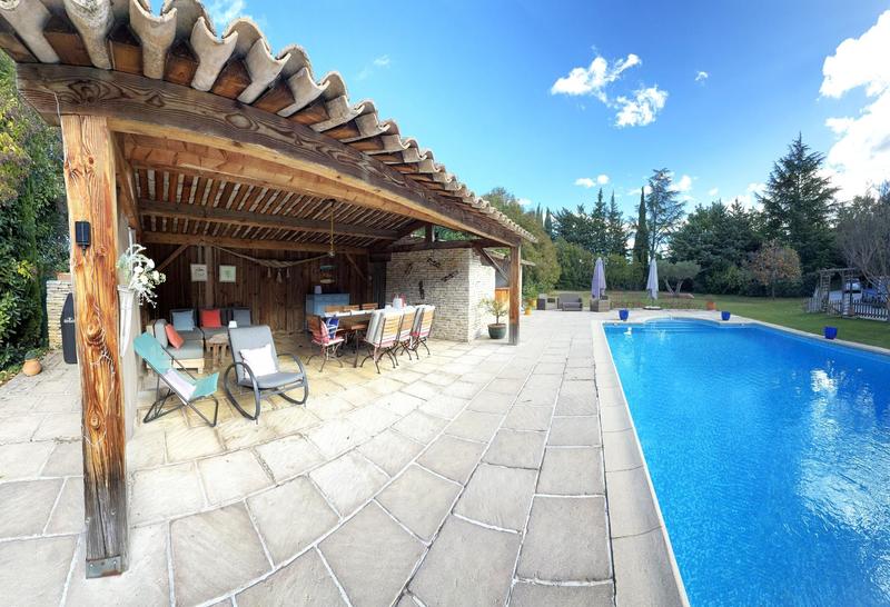 Bastide - 241 m² - 7 pièces