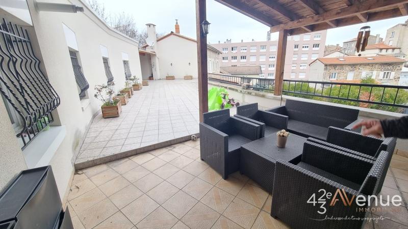 Maison - 140 m² - 4 pièces