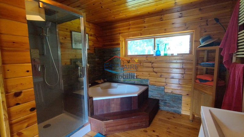 Maison - 190 m² - 6 pièces