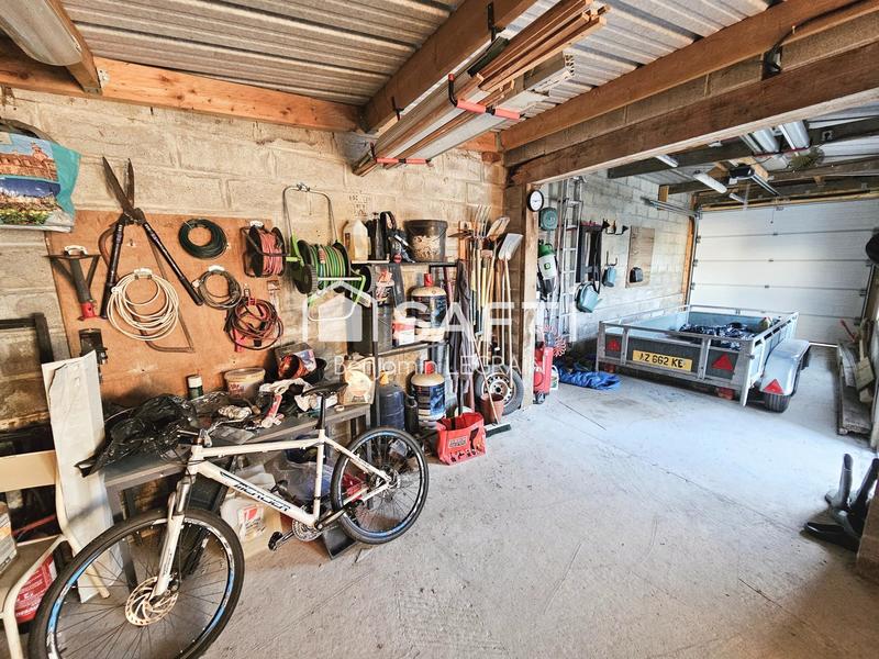 Maison - 105 m² - 5 pièces