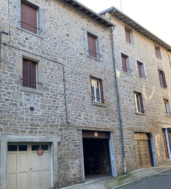 Maison ancienne - 189 m² - 10 pièces