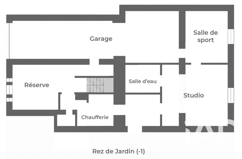 Maison - 170 m² - 9 pièces