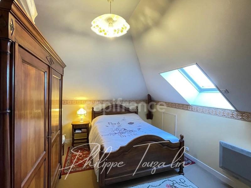 Maison - 152 m² - 8 pièces