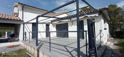 Maison - 573 m² - 5 pièces