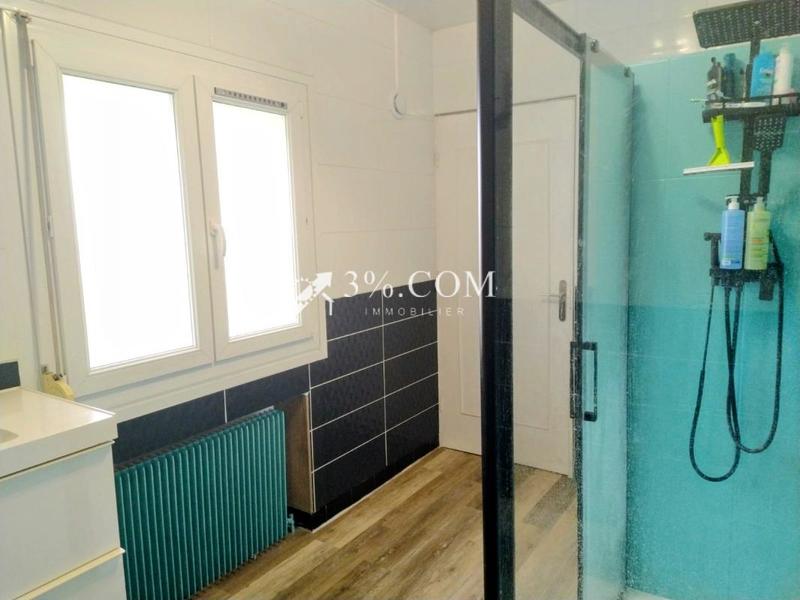 Maison - 217 m² - 7 pièces