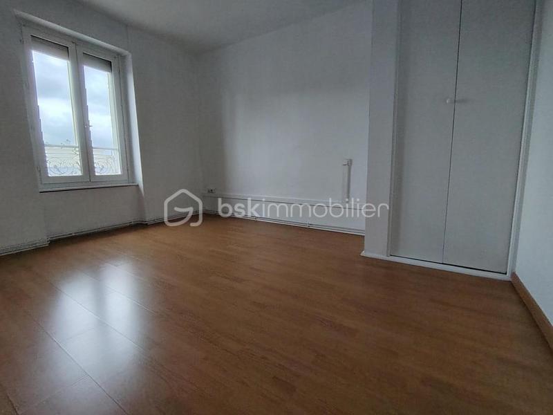 Appartement - 65 m² - 2 pièces