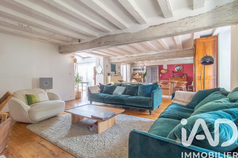 Maison - 200 m² - 6 pièces