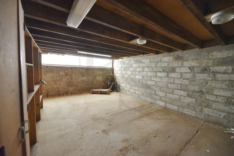 Local d'activité / Entrepôt - 650 m²