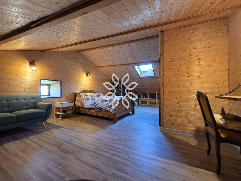 Maison - 120 m² - 5 pièces