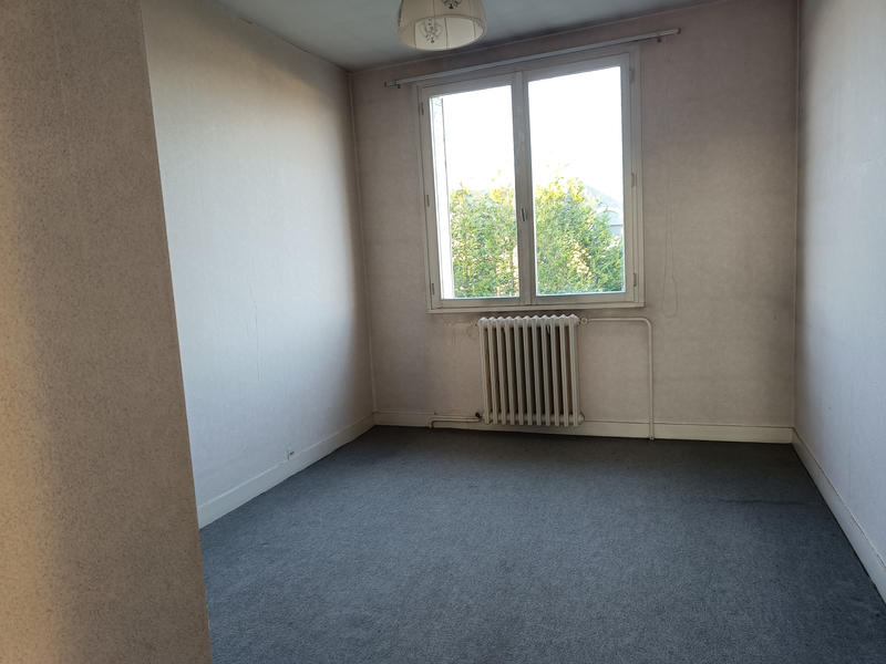 Appartement - 94 m² - 5 pièces