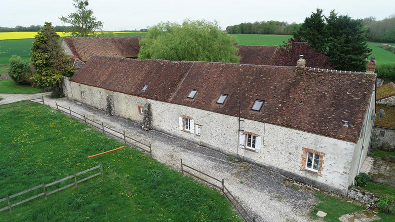 Corps de ferme - 335 m² - 14 pièces
