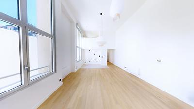 Loft - 74 m² - 3 pièces