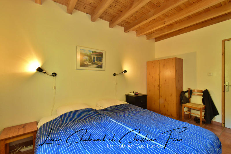 Maison - 187 m² - 10 pièces