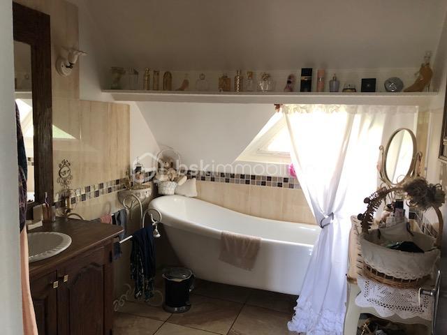 Maison - 171 m² - 6 pièces