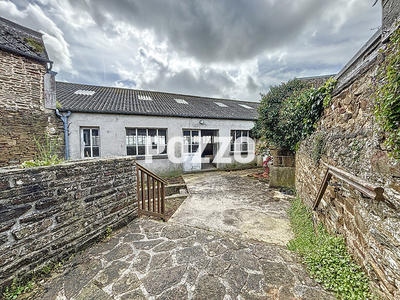 Local d'activité / Entrepôt - 244 m²