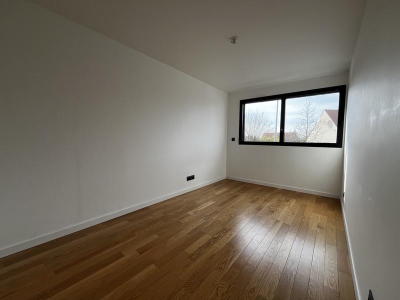 Maison - 81 m² - 4 pièces