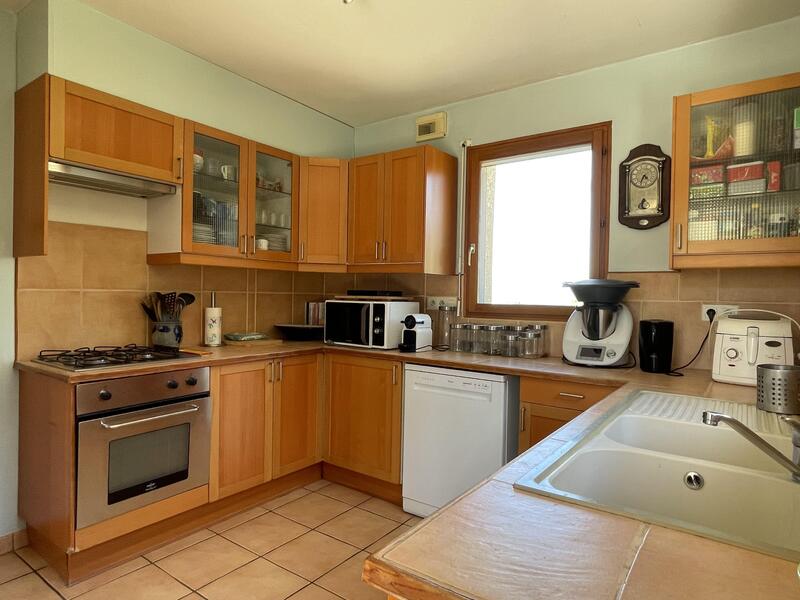 Maison traditionnelle - 136 m² - 6 pièces