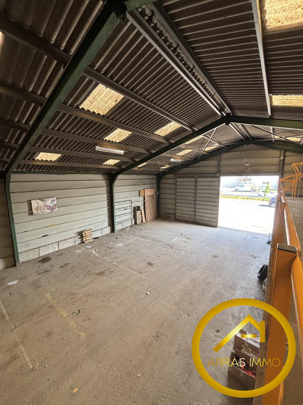Local d'activités - 480 m²