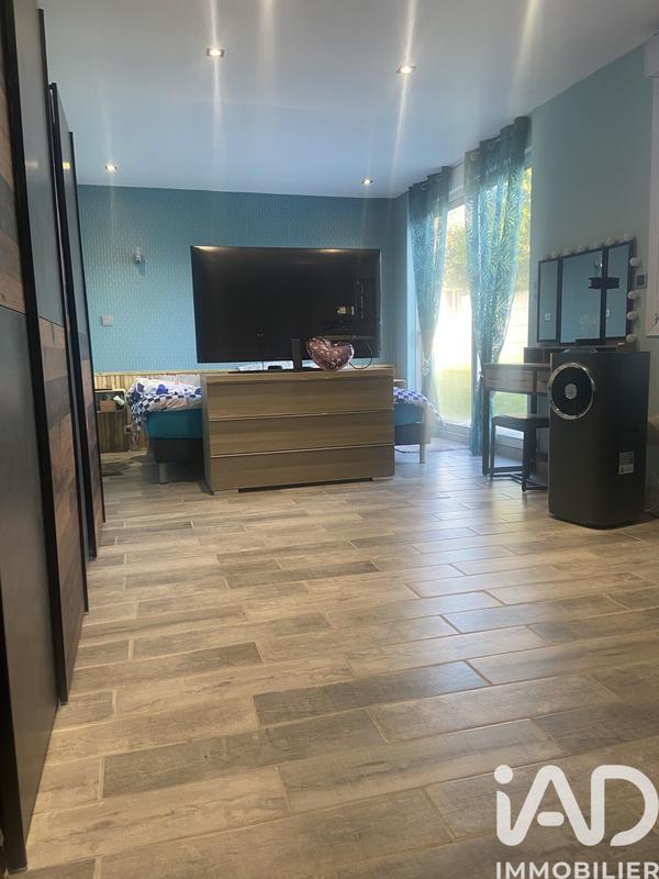 Maison - 111 m² - 6 pièces