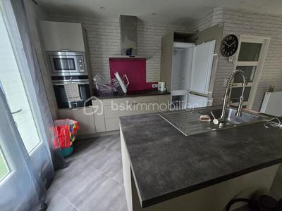 Maison - 85 m² - 4 pièces