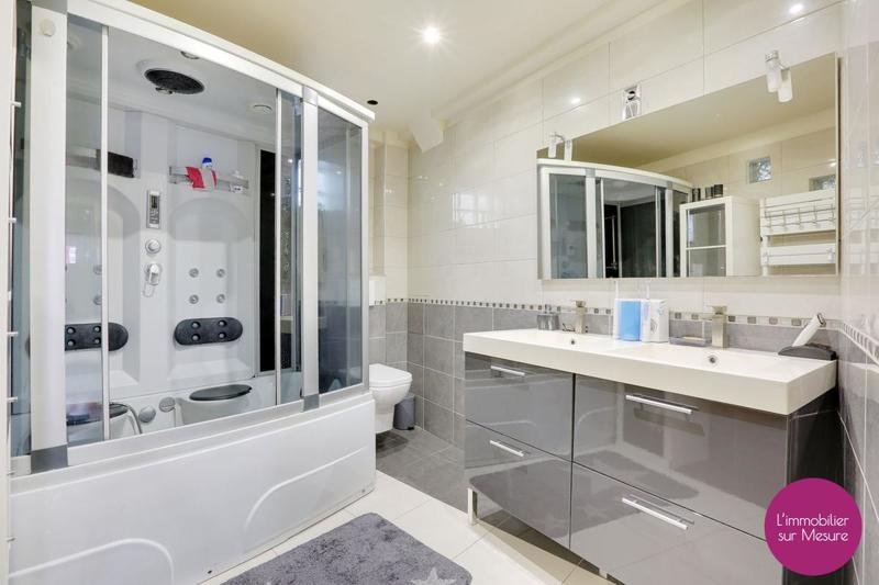 Villa - 150 m² - 5 pièces