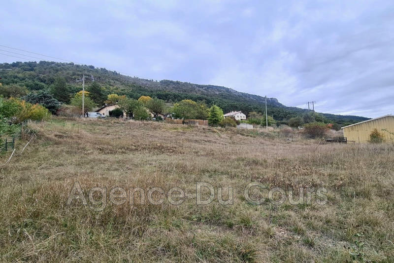 Terrain - 1 200 m²